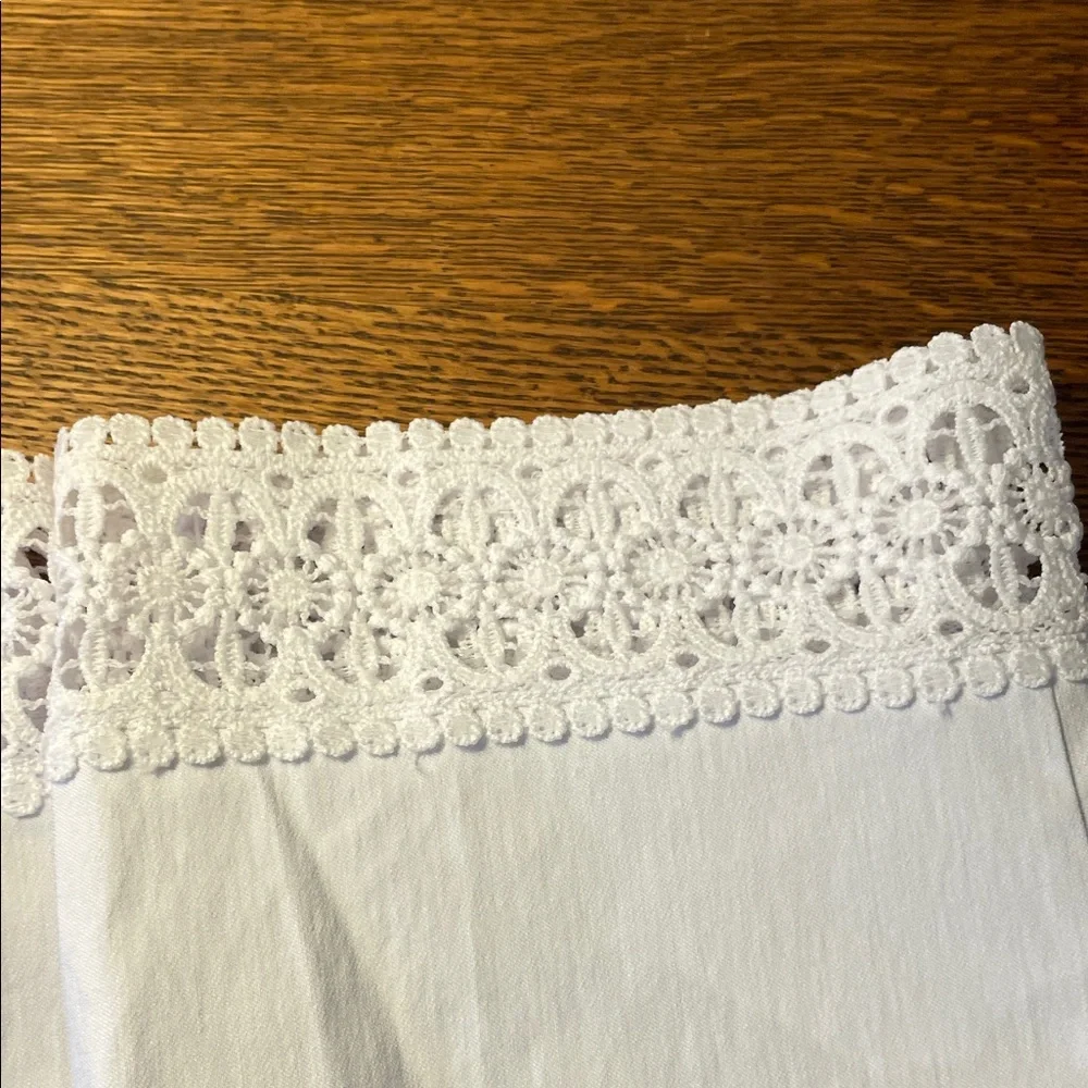 Zac & Rachel Crisp White Apparel - Picture 2 of 5
